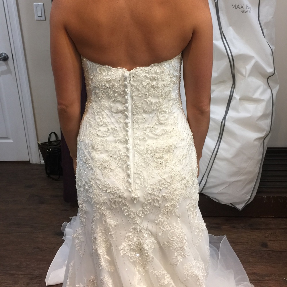 Sparkling Mermaid Wedding Dress - Picture 5 of 7
